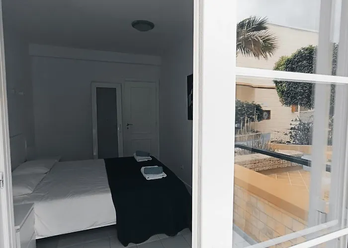 Fanabe - Costa Adeje, Yucca Park Costa Adeje (Tenerife)